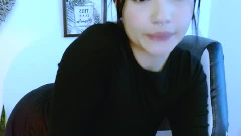 My name is Gabriela.. nice to meet you thumbs up please its very important to me online show from 10, 4, 2026