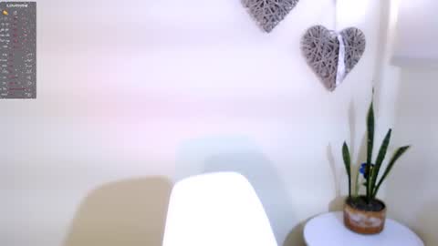 Snapshot of gaby_saikozz chatting on 4, 7, 2026 My name is Gabriela.. nice to meet you thumbs up please its very important to me online show from 4, 7, 2026
