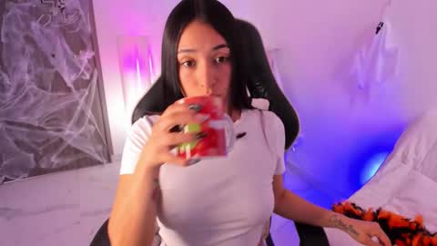 Gabriela online show from 28, 10, 2025