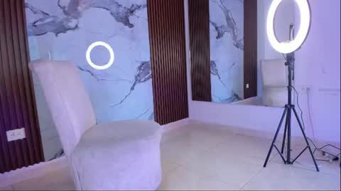 Snapshot of gabyhott_ chatting on 22, 7, 2026 Gaby online show from 22, 7, 2026