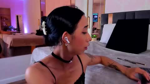 Gaby online show from 21, 11, 2025