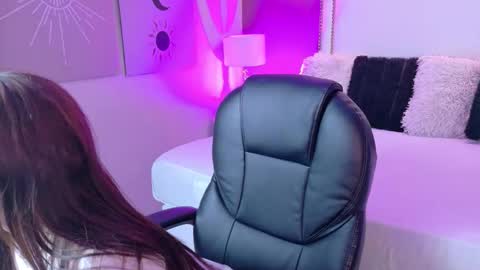 Gaby  online show from 28, 2, 2026
