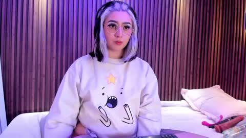 Snapshot of gabyrose9 chatting on 30, 4, 2026 gabyrose9 online show from 30, 4, 2026