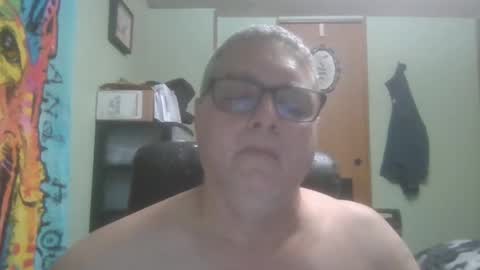 Snapshot of gadude45 chatting on 18, 12, 2024 gadude45 online show from 18, 12, 2024
