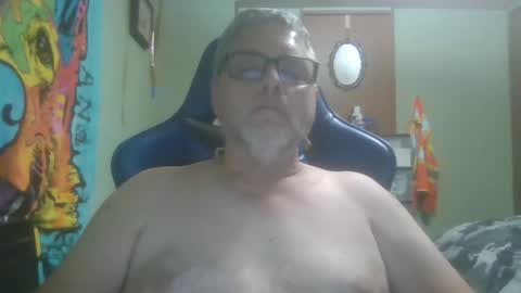 Snapshot of gadude45 chatting on 13, 9, 2025 gadude45 online show from 13, 9, 2025