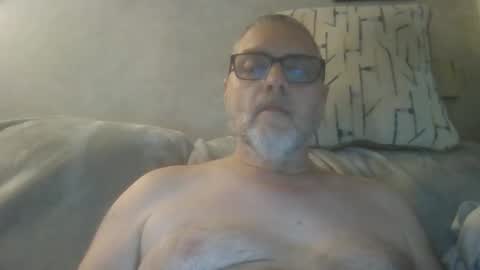 Snapshot of gadude45 chatting on 30, 11, 2025 gadude45 online show from 30, 11, 2025