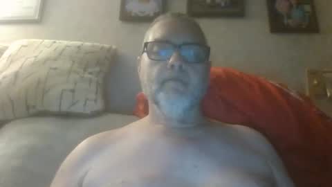 Snapshot of gadude45 chatting on 1, 12, 2025 gadude45 online show from 1, 12, 2025