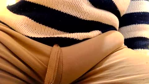 Snapshot of gae89tano chatting on 4, 3, 2026 gae89tano online show from 4, 3, 2026