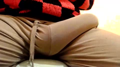 Snapshot of gae89tano chatting on 2, 4, 2026 gae89tano online show from 2, 4, 2026