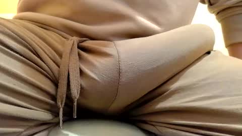 Snapshot of gae89tano chatting on 15, 4, 2026 gae89tano online show from 15, 4, 2026