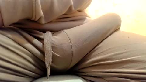 Snapshot of gae89tano chatting on 16, 4, 2026 gae89tano online show from 16, 4, 2026