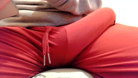 Snapshot of gae89tano chatting on 27, 4, 2026 gae89tano online show from 27, 4, 2026