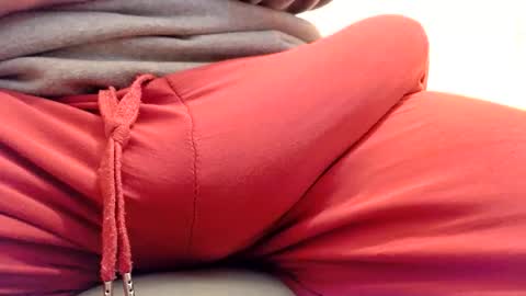 Snapshot of gae89tano chatting on 8, 5, 2026 gae89tano online show from 8, 5, 2026