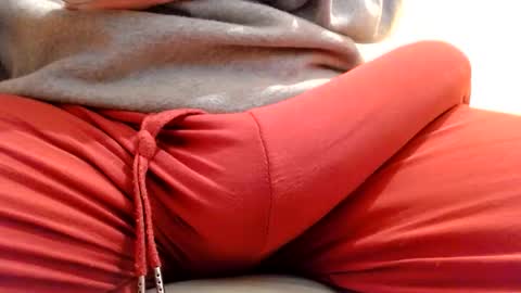 Snapshot of gae89tano chatting on 10, 5, 2026 gae89tano online show from 10, 5, 2026
