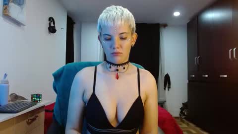 Gaia Plath online show from 12, 3, 2026