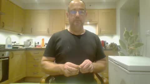 Snapshot of galacx chatting on 11, 1, 2025 galacx online show from 11, 1, 2025