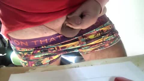 Snapshot of gallimanxxleu chatting on 24, 10, 2025 Stutzen online show from 24, 10, 2025