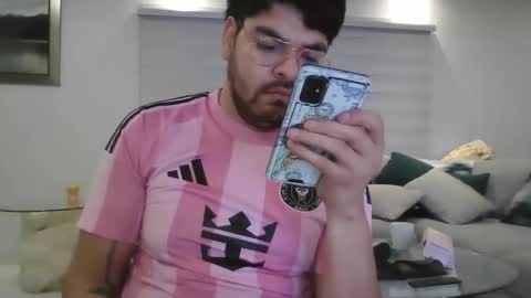 Snapshot of galoricardo10 chatting on 2, 3, 2026 galoricardo10 online show from 2, 3, 2026