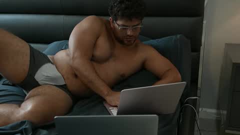 Snapshot of galyos03 chatting on 1, 6, 2026 galyos03 online show from 1, 6, 2026