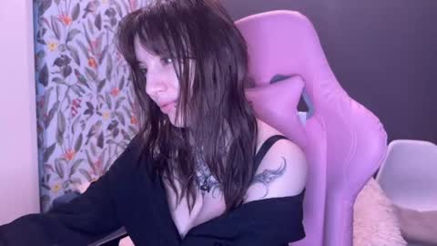 Snapshot of gamachu_ulfinaa chatting on 4, 5, 2026 GaamachuuUlfinaa online show from 4, 5, 2026