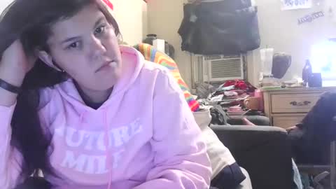 Snapshot of gamer202324 chatting on 17, 9, 2025 gamer202324 online show from 17, 9, 2025