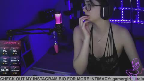 gamergirl_linela online show from 13, 10, 2025