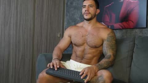 Snapshot of garret_alvin_ chatting on 5, 6, 2026 Garret online show from 5, 6, 2026