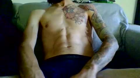 Snapshot of garyreal1990 chatting on 9, 5, 2026 garyreal1990 online show from 9, 5, 2026