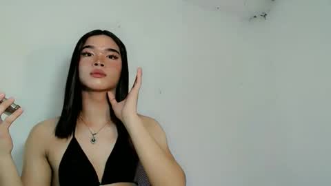 JUST CALL ME OLIVIA online show from 23, 5, 2026