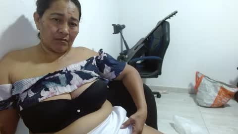 Snapshot of gatika_sexy chatting on 4, 3, 2026 katia online show from 4, 3, 2026