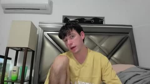 Snapshot of gayndepressed chatting on 10, 4, 2026 Trace online show from 10, 4, 2026