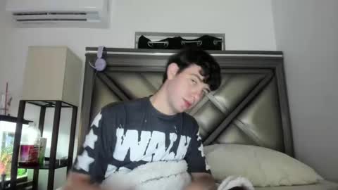 Snapshot of gayndepressed chatting on 16, 4, 2026 Trace online show from 16, 4, 2026