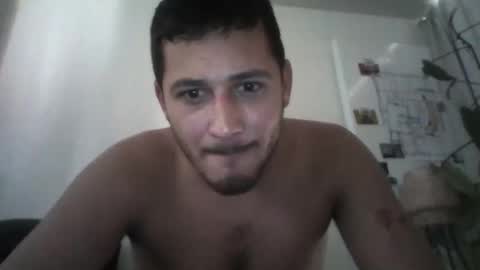 Snapshot of gaysluttyboy97ff chatting on 26, 5, 2026 gaysluttyboy97ff online show from 26, 5, 2026
