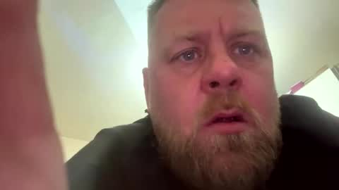 gaznaylor1986 online show from 5, 3, 2026