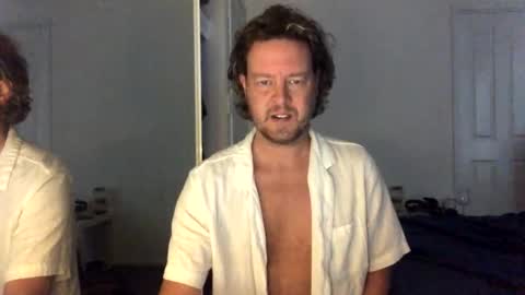Snapshot of gcsurfer81 chatting on 27, 4, 2026 gcsurfer81 online show from 27, 4, 2026