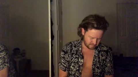 Snapshot of gcsurfer81 chatting on 6, 5, 2026 gcsurfer81 online show from 6, 5, 2026