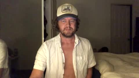 Snapshot of gcsurfer81 chatting on 27, 5, 2026 gcsurfer81 online show from 27, 5, 2026