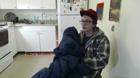 Snapshot of gdanch chatting on 1, 1, 2025 G online show from 1, 1, 2025