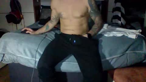 Snapshot of geep90 chatting on 5, 1, 2026 geep90 online show from 5, 1, 2026