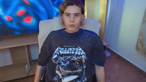 Snapshot of gemdominus chatting on 28, 9, 2025 Gem Dominus online show from 28, 9, 2025