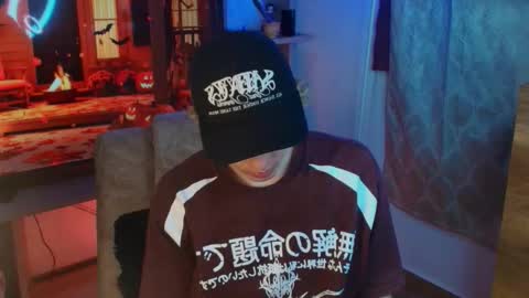 Snapshot of gemdominus chatting on 19, 10, 2025 Gem Dominus online show from 19, 10, 2025