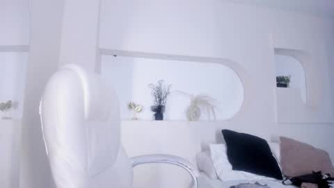 Snapshot of geminis_muentes chatting on 1, 12, 2025 geminis muentes online show from 1, 12, 2025