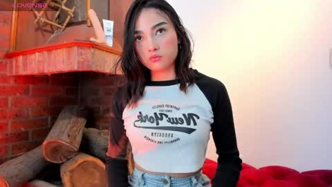 gemma_saenz online show from 10, 4, 2026