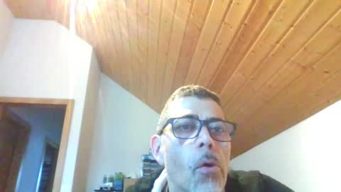 Gen online show from 15, 1, 2025