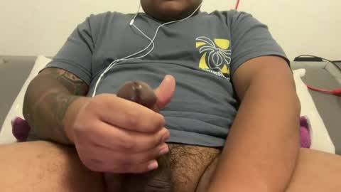 Snapshot of genesemens77 chatting on 23, 2, 2025 genesemens77 online show from 23, 2, 2025