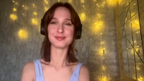 Snapshot of genieflug chatting on 20, 4, 2026 Riana online show from 20, 4, 2026