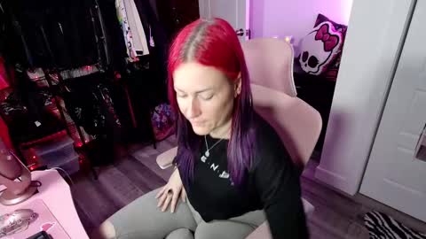 Genny Rock   and  online show from 11, 11, 2025