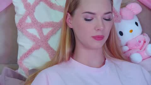 Snapshot of gentlerossi chatting on 4, 3, 2025 GentleRossi online show from 4, 3, 2025