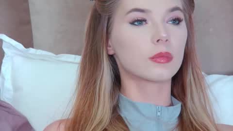 Snapshot of gentlerossi chatting on 10, 9, 2025 GentleRossi online show from 10, 9, 2025