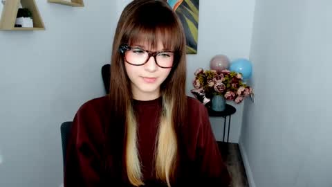 Snapshot of gentltease chatting on 27, 5, 2026 Alice online show from 27, 5, 2026